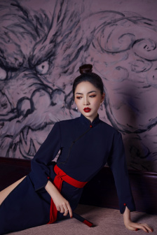 年轻的女教练3伦理hd高清中文